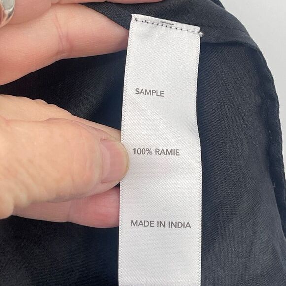 Frame Black Long Sleeve Stand Collar Emma Pullover Blouse One Size - Picture 4 of 8